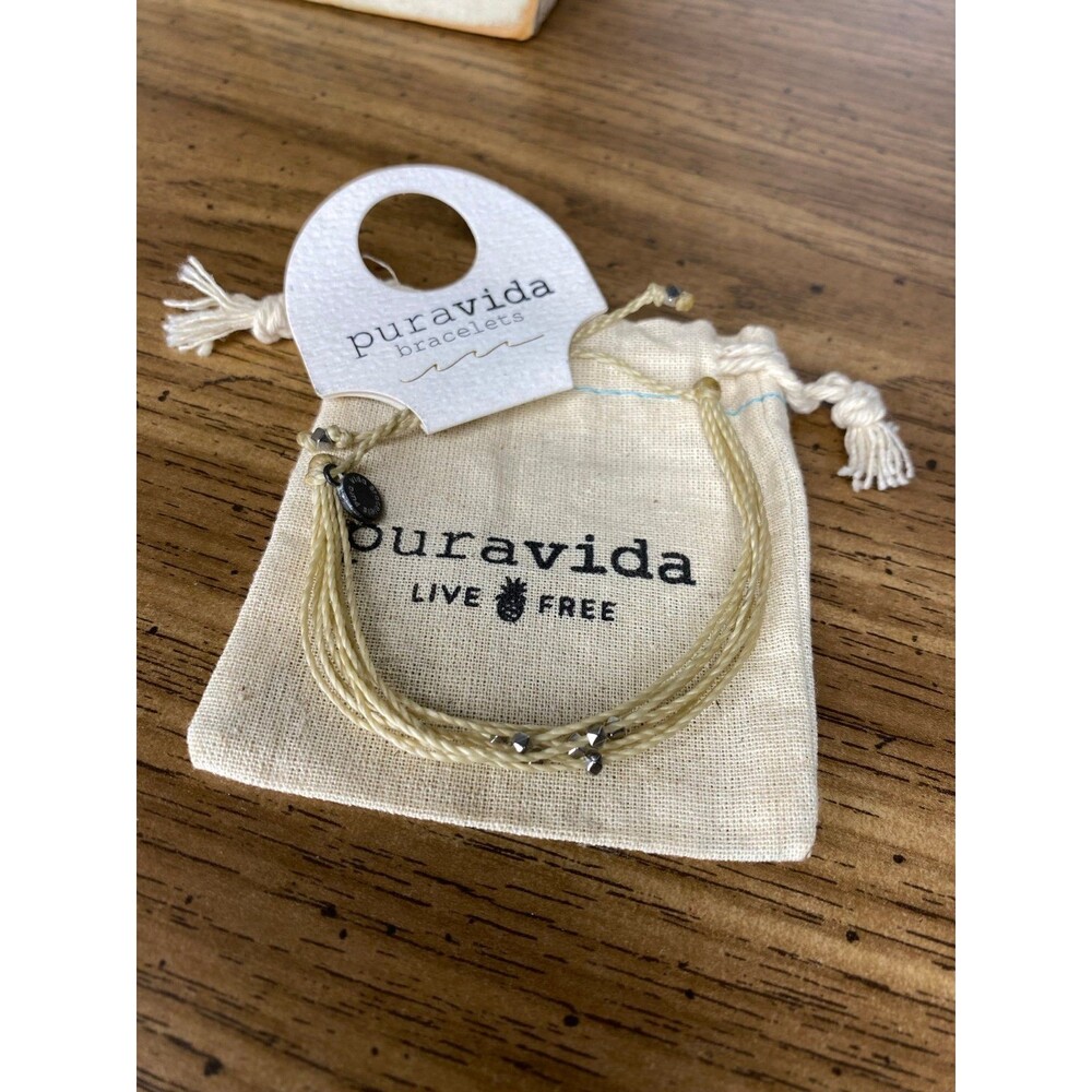 NWT Pura Vida Bracelet